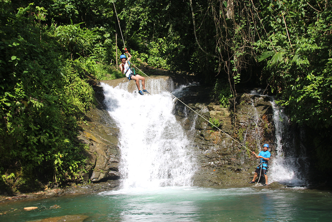 Hike, Raft & Canyon in Costa Rica 4