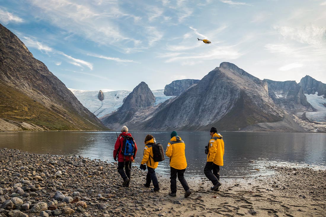 Greenland Explorer: Sail and Soar the Alpine Arctic (Ultramarine)