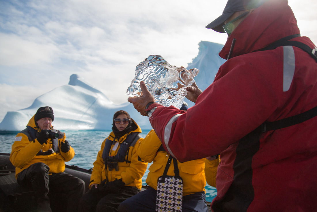 Greenland Explorer: Sail and Soar the Alpine Arctic (Ultramarine)