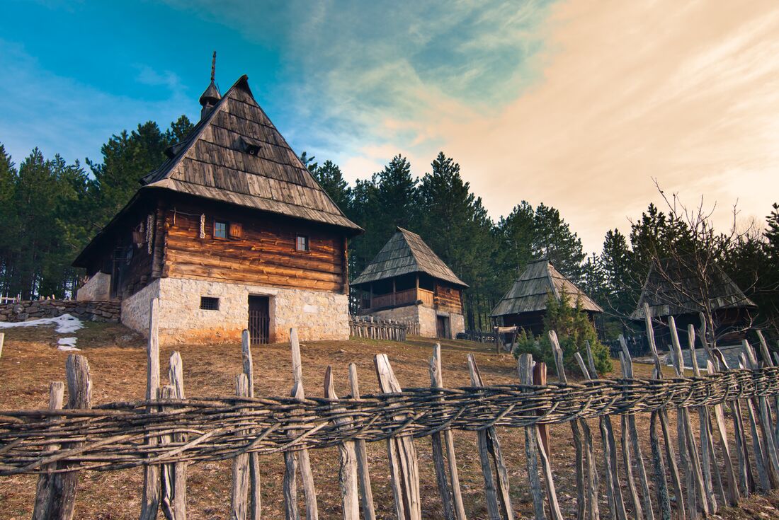 Premium Dubrovnik to Bucharest