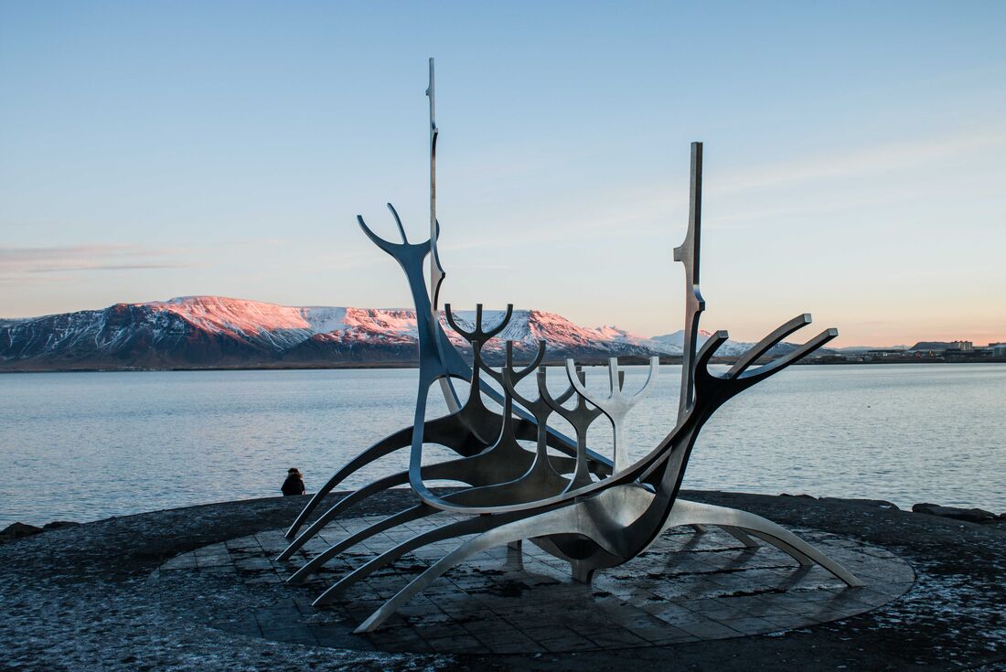 Iceland's Classic Northern Lights