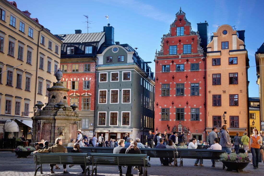 18 to 35s Essential Scandinavia