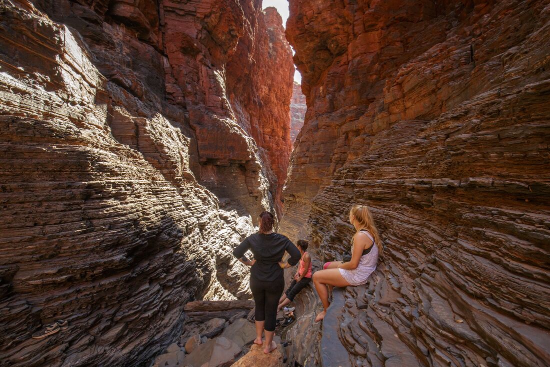 GAdventures