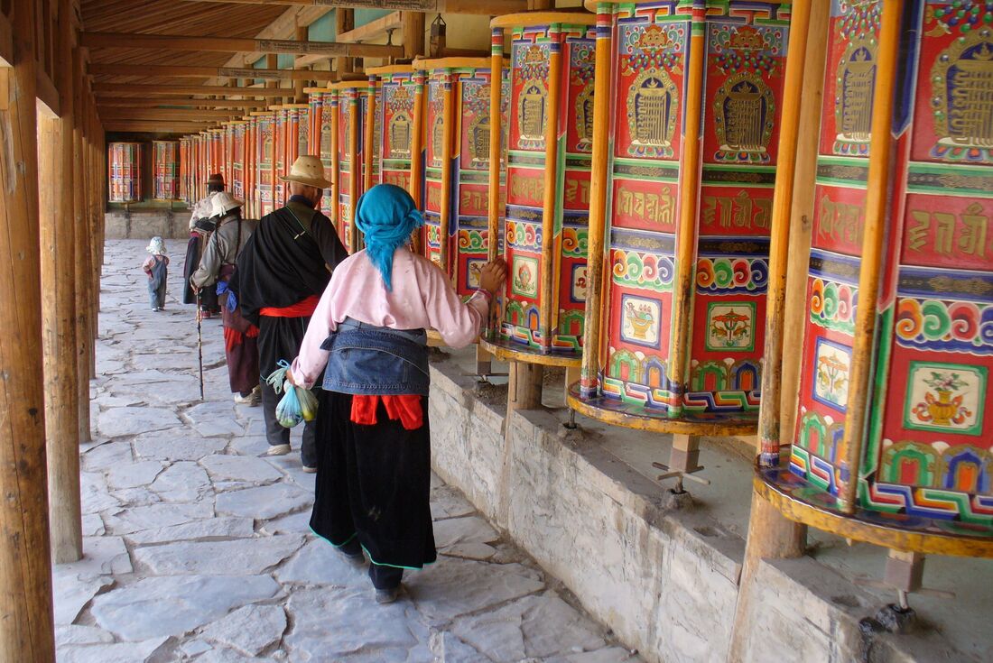 Tibet: Beijing to Kathmandu Overland