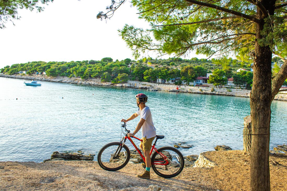 Cycle the Balkans