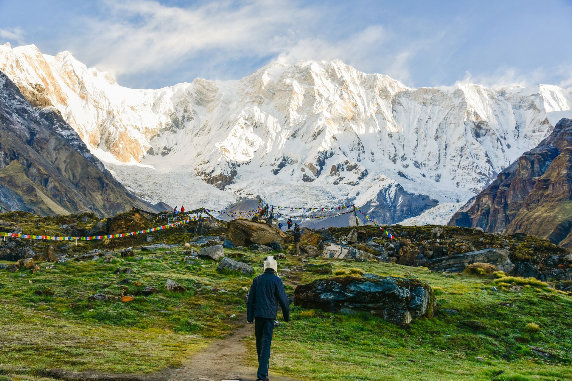 GAdventures