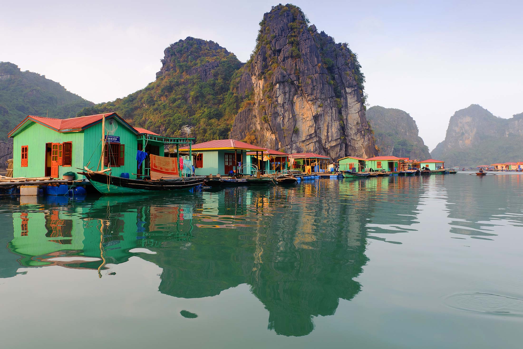 Halong Bay Experience - Independent 2 Halong Bay Experience - Independent 2
